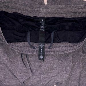 Men’s Medium Lululemon shorts.